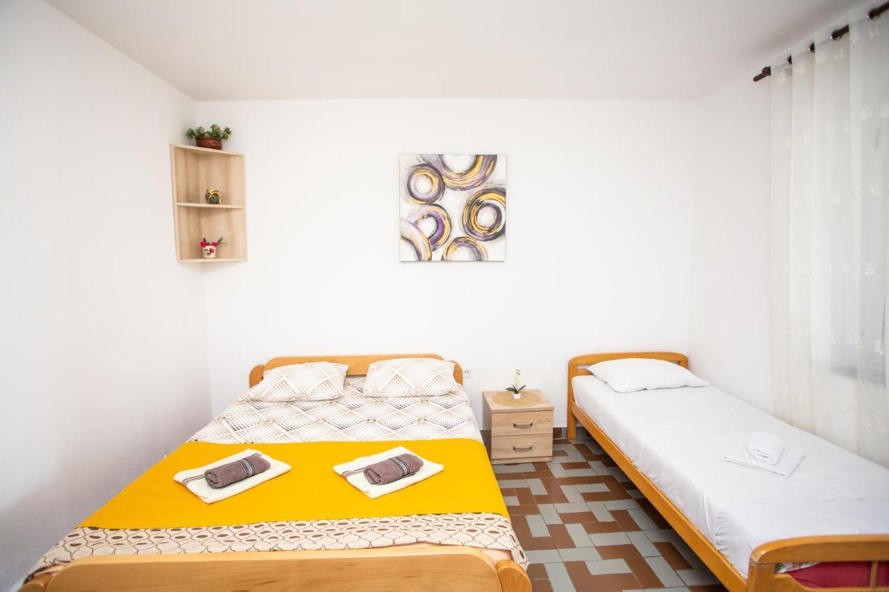Apartments Jelena Ulcinj Extérieur photo