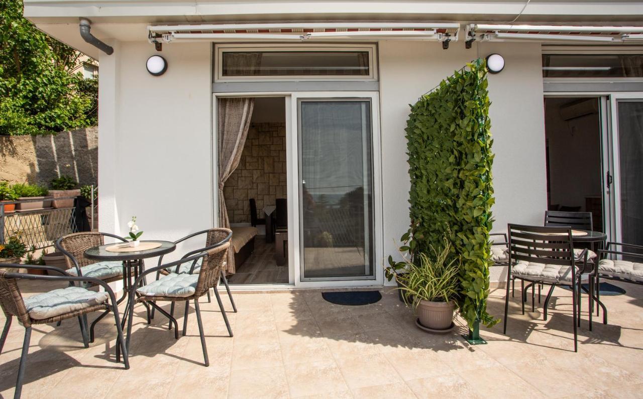 Apartments Jelena Ulcinj Extérieur photo